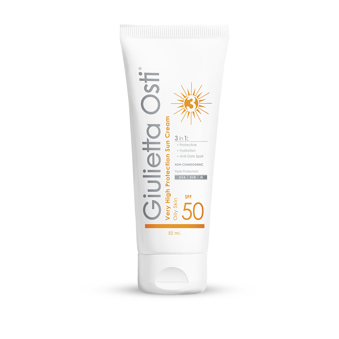 کرم ضد آفتاب بی رنگ spf 50 پوست چرب جولیتا اُستی کرم ضد آفتاب بی رنگ spf 50 پوست چرب جولیتا اُستی